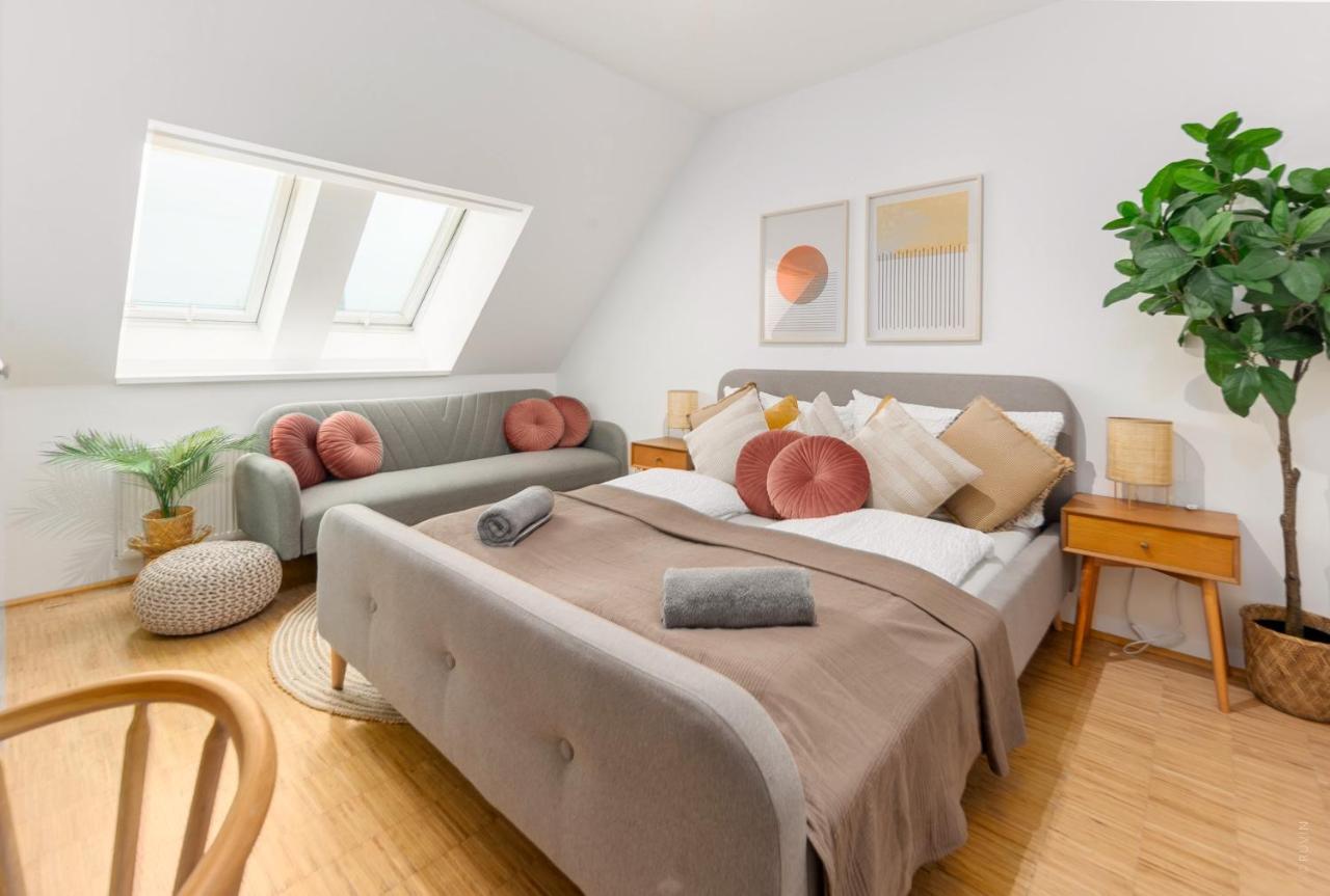Penthouse, 3 Separate Bedrooms, 2 Min To U6 Nussdorfer Strasse Vienna Exterior photo